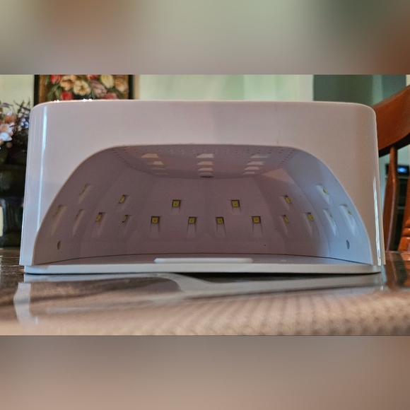 SUN S10 MAX SUPER SUNUVLED NAIL LAMP - Picture 8 of 9